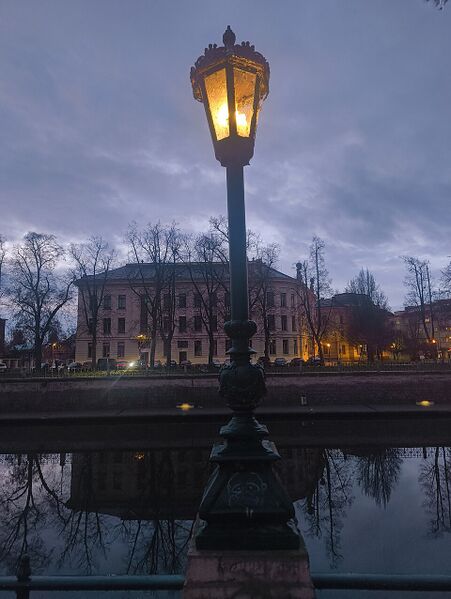 Soubor:Streetlamp.jpg