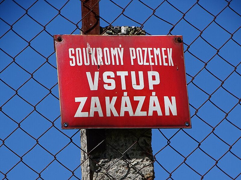 Soubor:Soukromý pozemek.jpg